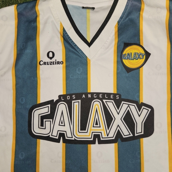 Los Angeles Galaxy Vintage 2004 Striped Soccer Jersey - Picture 2 of 5
